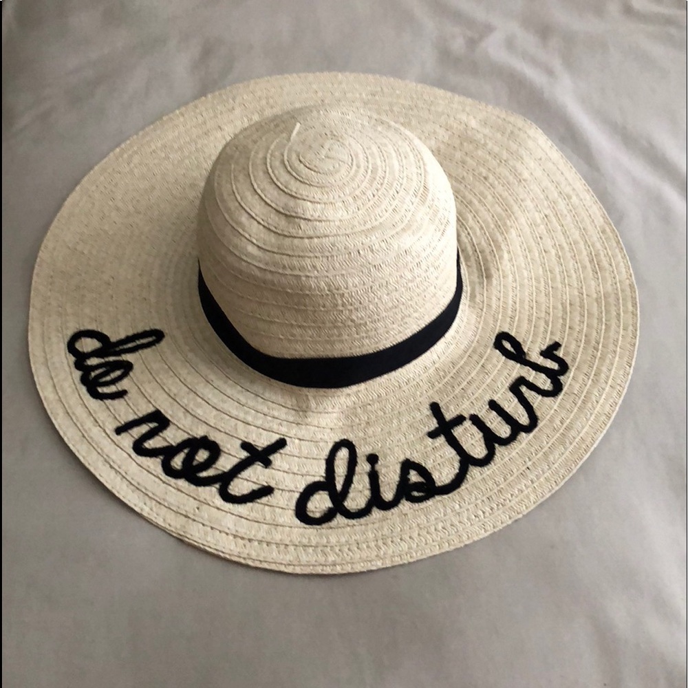 ✨x2 HP✨Do Not Disturb Floppy Hat